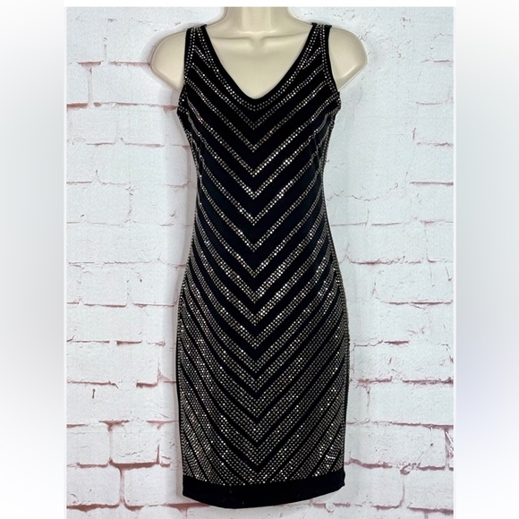 Chic Navy and Silver Chevron Midi Dress prom wedding guest club evening - Picture 1 of 6
